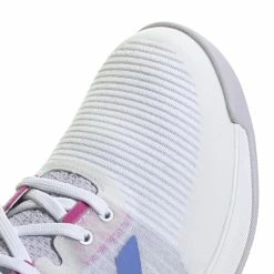 Chaussures Indoor Femme Adidas Crazyflight Mid -France Batterie pour vélo électrique Soldes Boutique adidas hq3489 9 footwear photography detail view 2 white